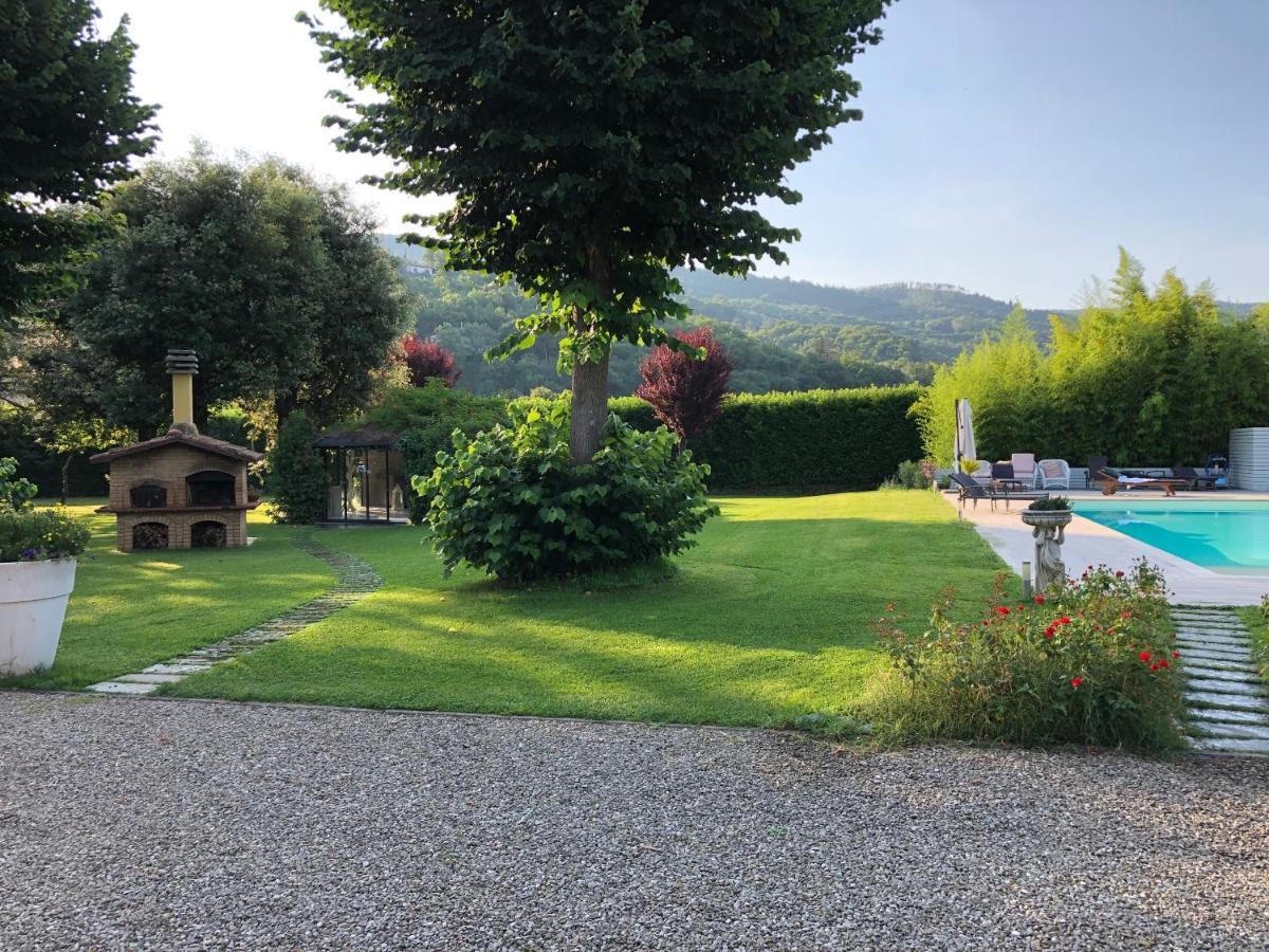 Villa Giuliana อาเรซโซ ภายนอก รูปภาพ