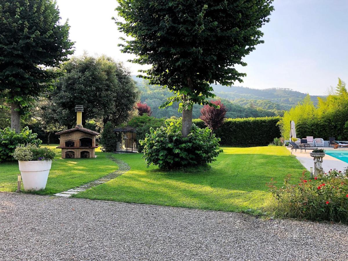 Villa Giuliana อาเรซโซ ภายนอก รูปภาพ
